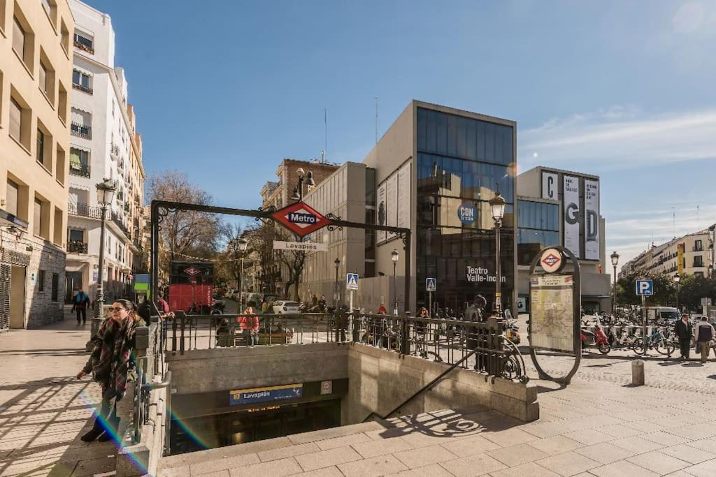 Estudio Lavapies Cerca De Anton Martin Madrid Exterior photo